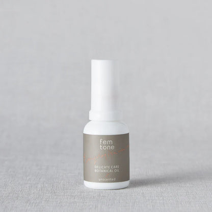 femtone デリケートケア ボタニカルオイル ［ほのかなハーブの香り］20mL