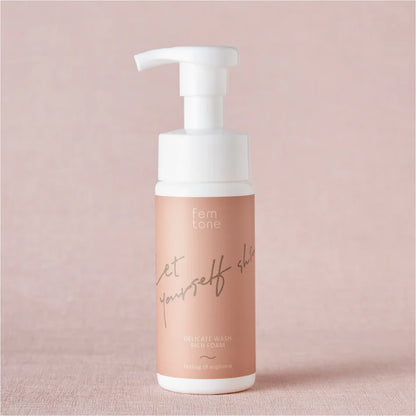 femtone デリケートウォッシュ リッチフォームAY 150mL